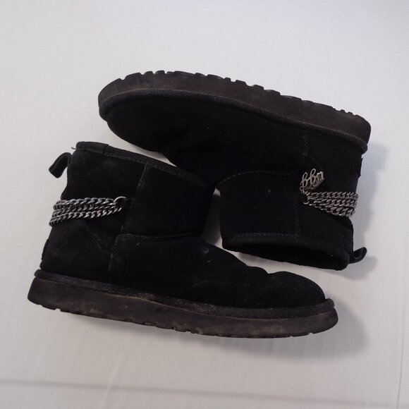 Ugg Australia Women's Classic Mini Chains Boot Black Size 7 - Picture 4 of 7